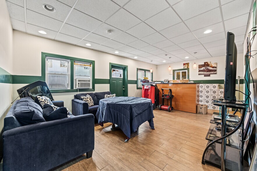 More Photos Of 120 S 2nd St, New Hyde Park Auto Repair For Sale