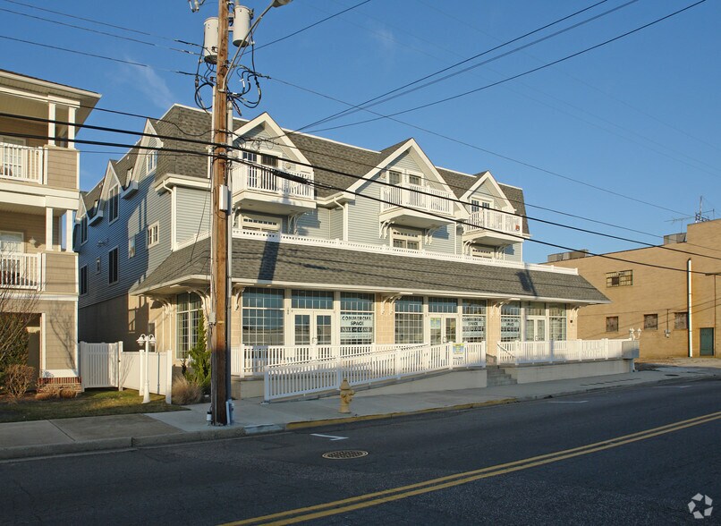 More Photos Of 141 E Wildwood Ave, Wildwood Storefront Retail Residential For Lease