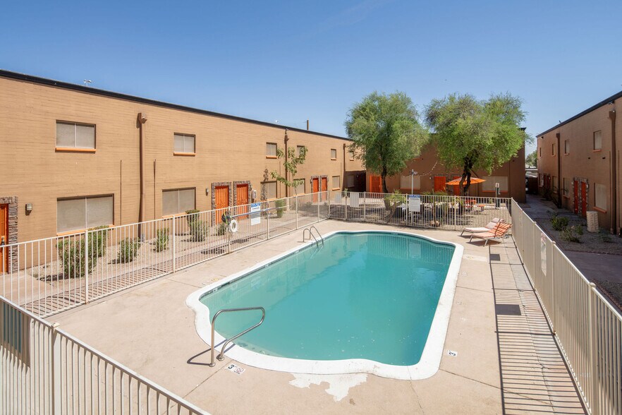More Photos Of 1503 W Missouri Ave, Phoenix Apartments For Sale