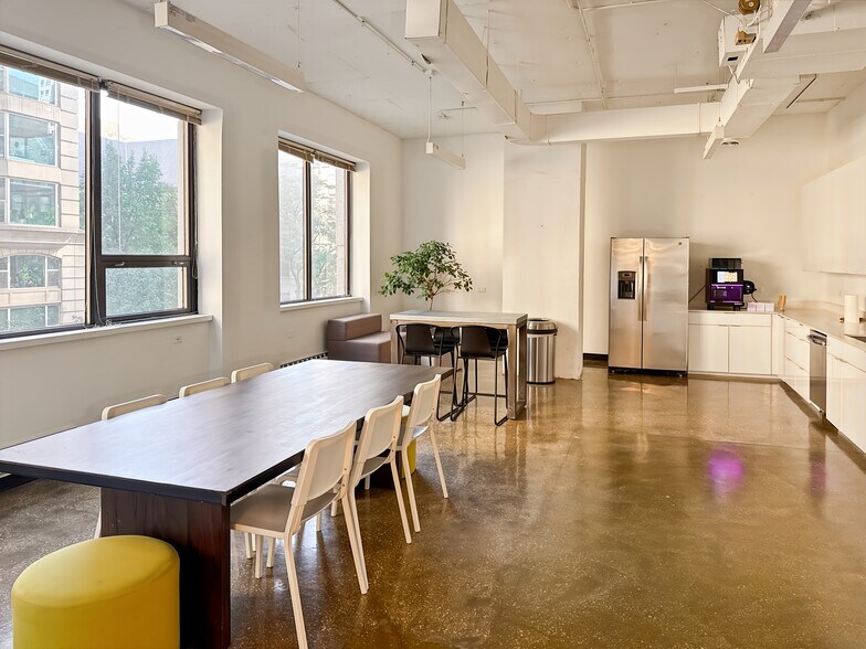 More Photos Of 40 E Huron St, Chicago Coworking Space