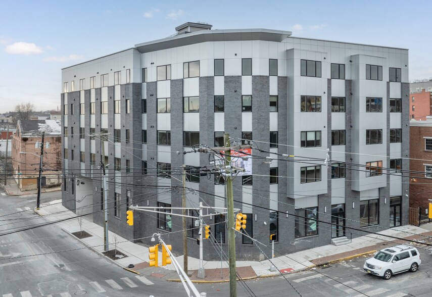 More Photos Of 475 Communipaw Ave, Jersey City Apartments For Lease