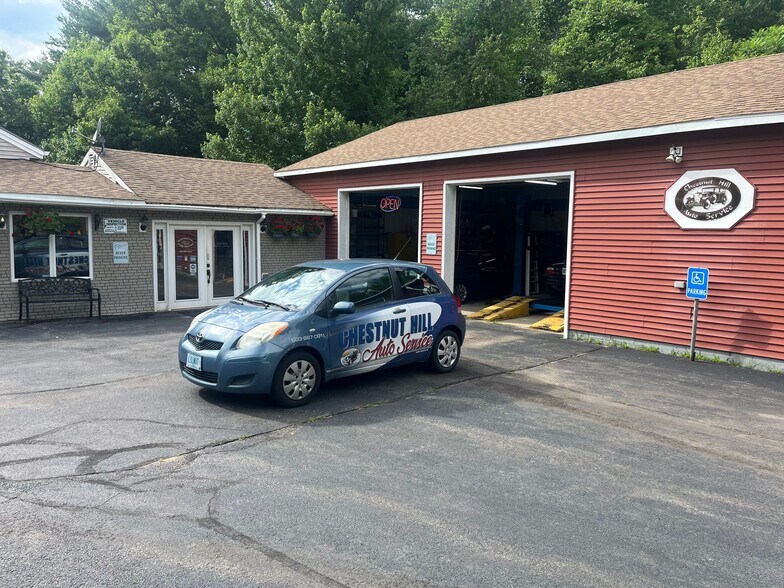 More Photos Of 219 Main St, Sandown Auto Repair For Sale