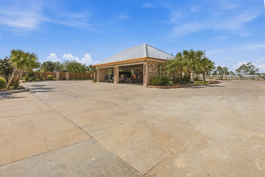 More Photos Of 16914 Penick Rd, Waller Land For Sale