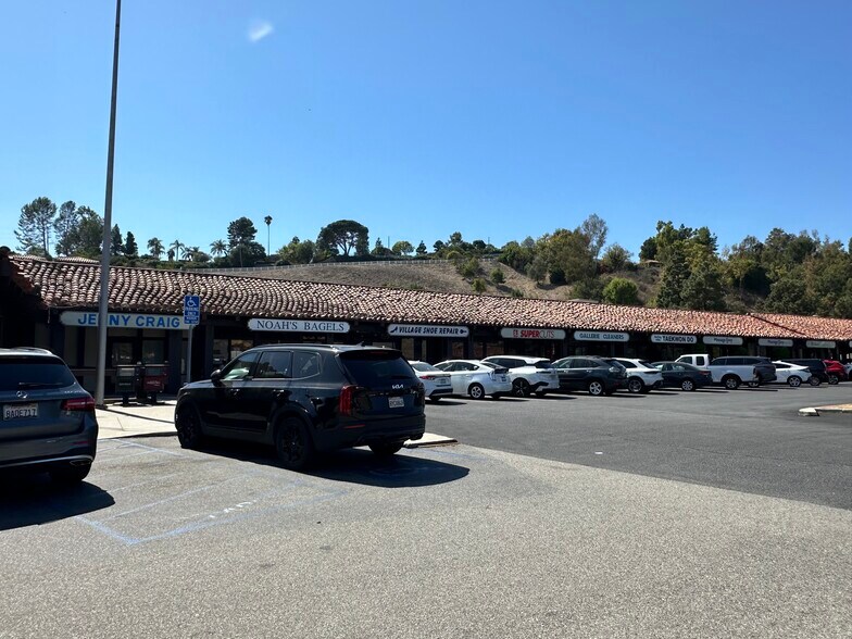 More Photos Of 811-897 Silver Spur Rd, Rolling Hills Estates Unknown For Lease