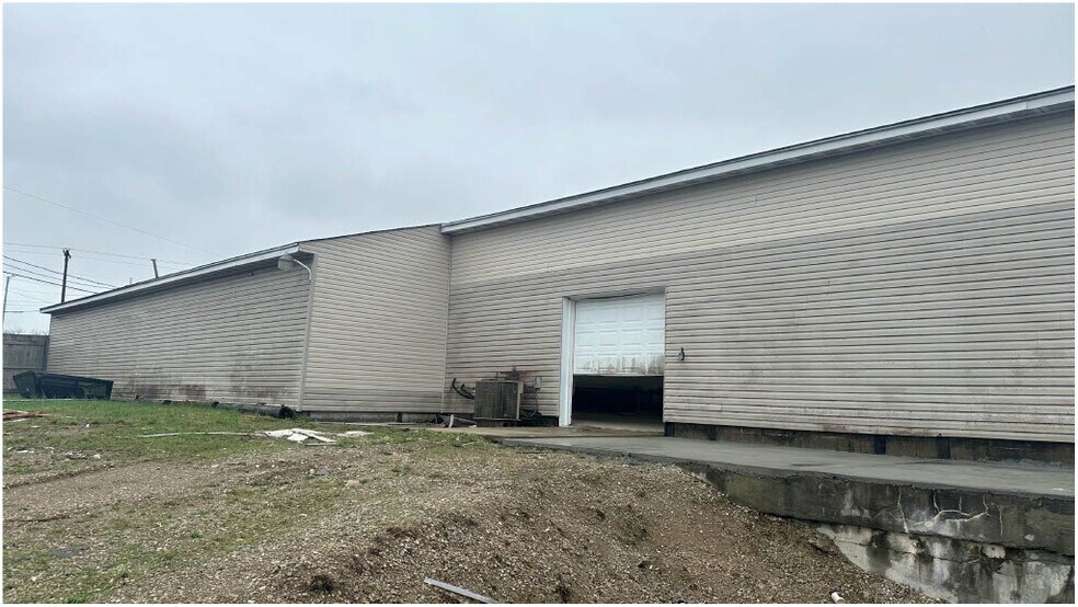 More Photos Of 4521 N Frederick Pike, Dayton Warehouse For Sale