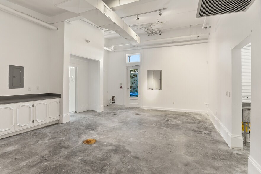 More Photos Of 2401 Saint Claude Ave, New Orleans Storefront Retail Residential For Lease