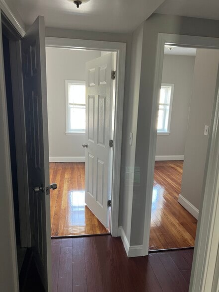 More Photos Of 191 Everett St, Boston Apartments For Sale