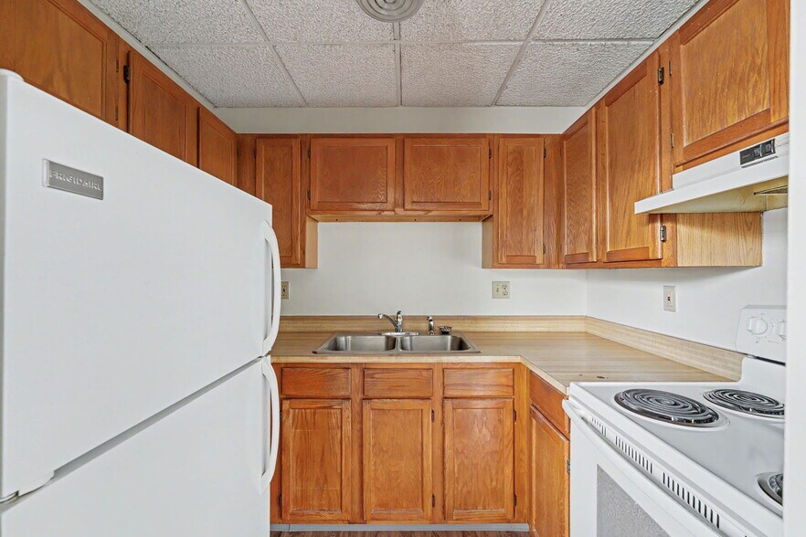 More Photos Of 305 N Work St, Falconer Multifamily For Sale