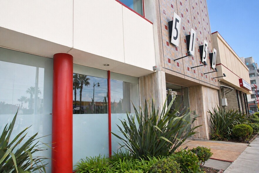 More Photos Of 5150 Wilshire Blvd, Los Angeles Loft Creative Space For Lease
