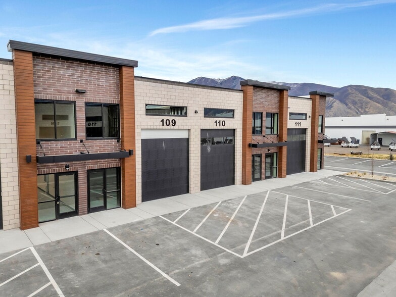 More Photos Of 3542 N Main St, Spanish Fork Warehouse For Lease