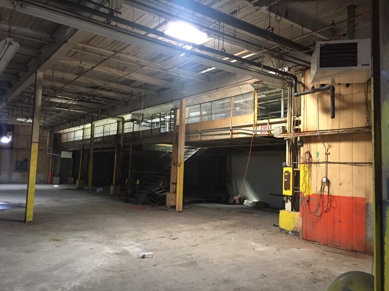 More Photos Of 2-18 Stefanic Ave, Elmwood Park Warehouse For Sale