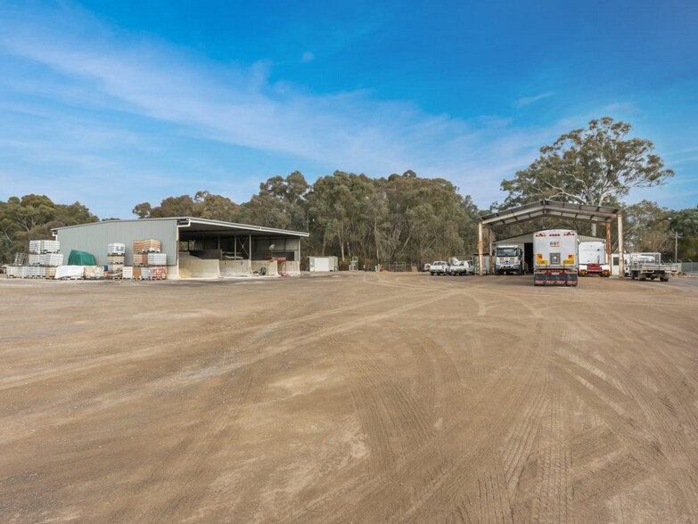 More Photos Of 59 Shanley Street, Wangaratta Warehouse For Lease