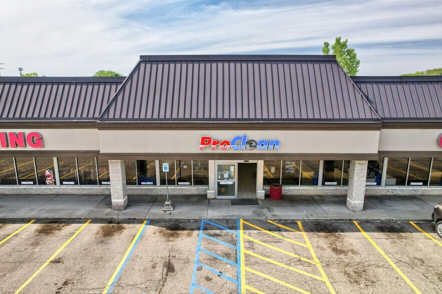 More Photos Of 3802 E Court St, Flint Unknown For Lease