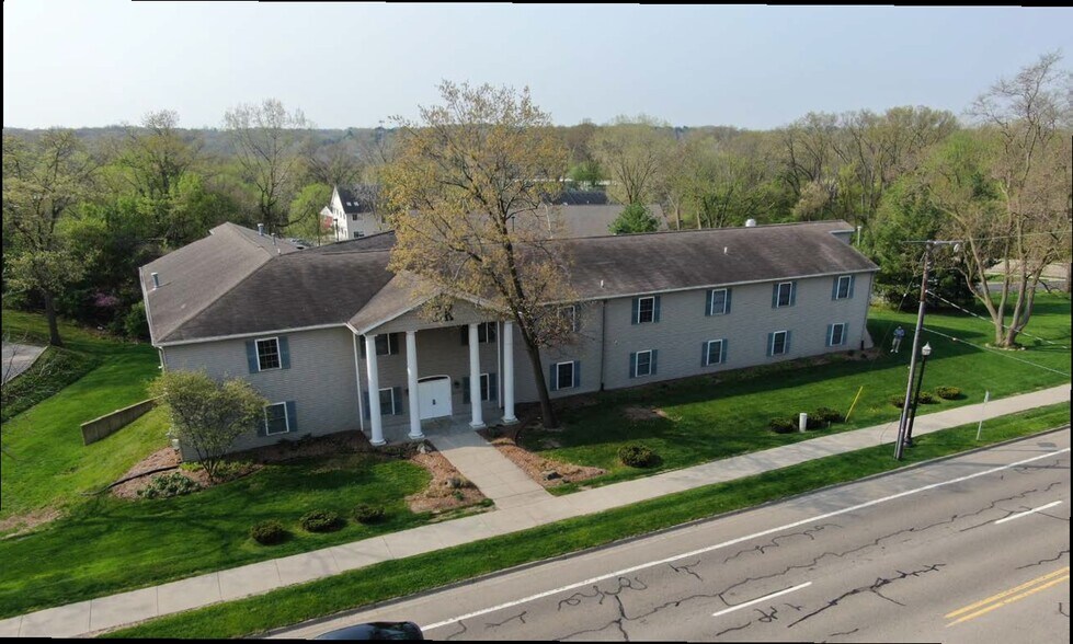 Primary Photo Of 3125 W Michigan Ave, Kalamazoo Dormitory For Sale