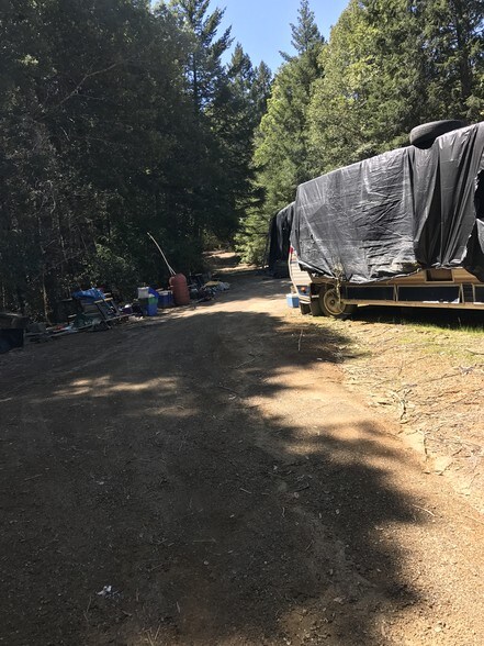 More Photos Of 49690 Highway 101, Laytonville Land For Sale