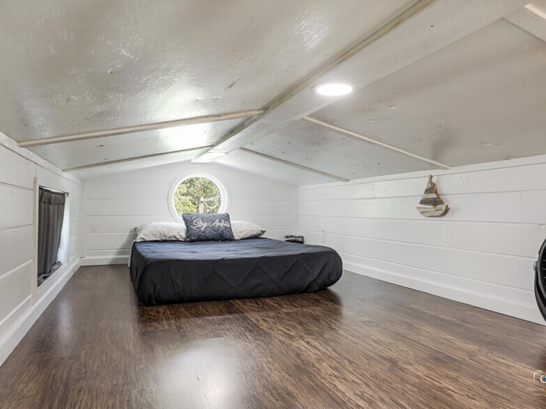 More Photos Of 16064 Mulberry Dr, Little Elm Hospitality For Sale