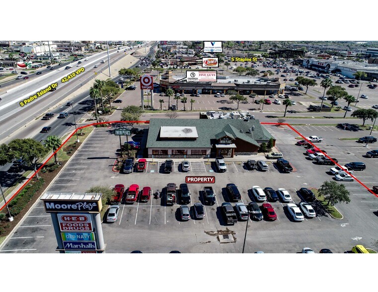 More Photos Of 5425 S Padre Island Dr, Corpus Christi Restaurant For Sale
