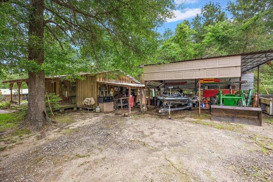 More Photos Of 155 Country Craft Rd, Lufkin Apartments For Sale