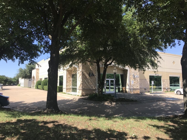 More Photos Of 3301 Matrix Dr, Richardson Research And Development For Sale