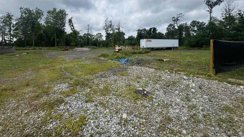 More Photos Of 10 Victoria Rd, Austintown Land For Lease