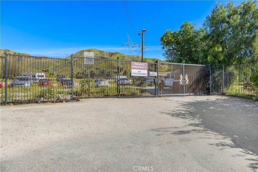 More Photos Of 11326 Wheatland Ave, Sylmar Land For Sale