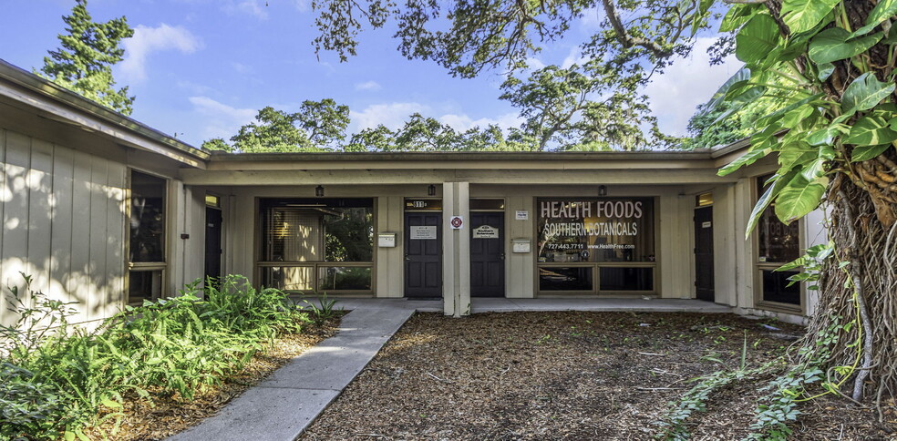 Primary Photo Of 611 S Myrtle Ave, Clearwater Medical For Lease