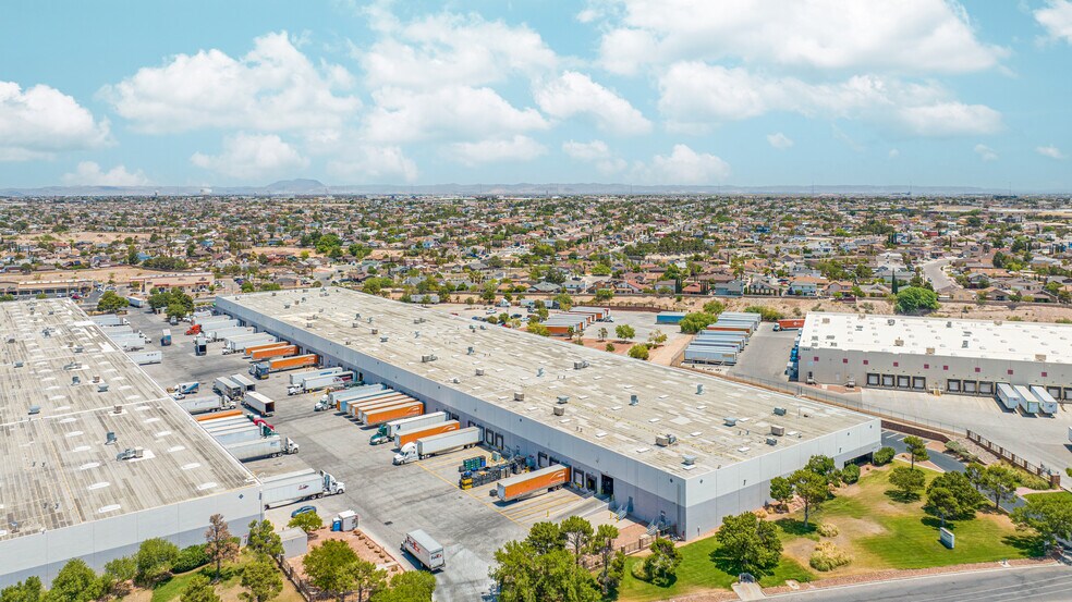 More Photos Of 11970 Pellicano Dr, El Paso Warehouse For Lease