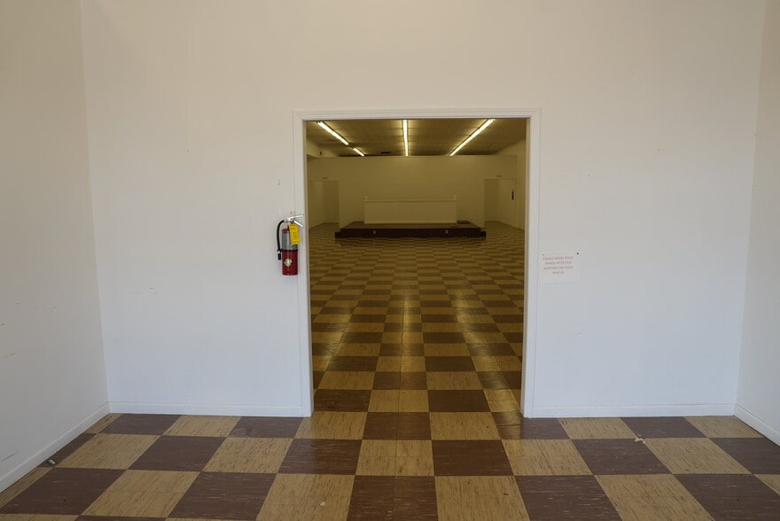 More Photos Of 1208 Union St, Spartanburg Storefront For Lease