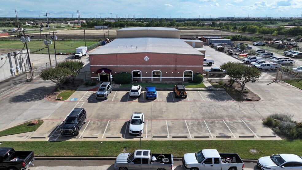 Primary Photo Of 3124 Wichita Ct, Fort Worth Industrial For Sale