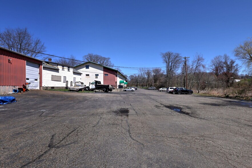 More Photos Of 284 Racebrook Rd, Orange Office For Sale