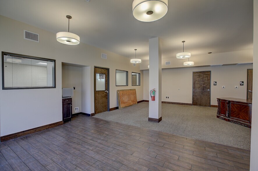 More Photos Of 810 S Rock St, Georgetown Apartments For Lease