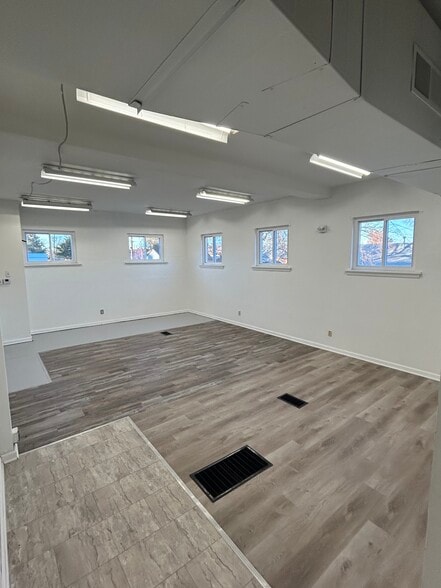 More Photos Of 3909 Saint Timothy Ln, Saint Ann General Retail For Sale