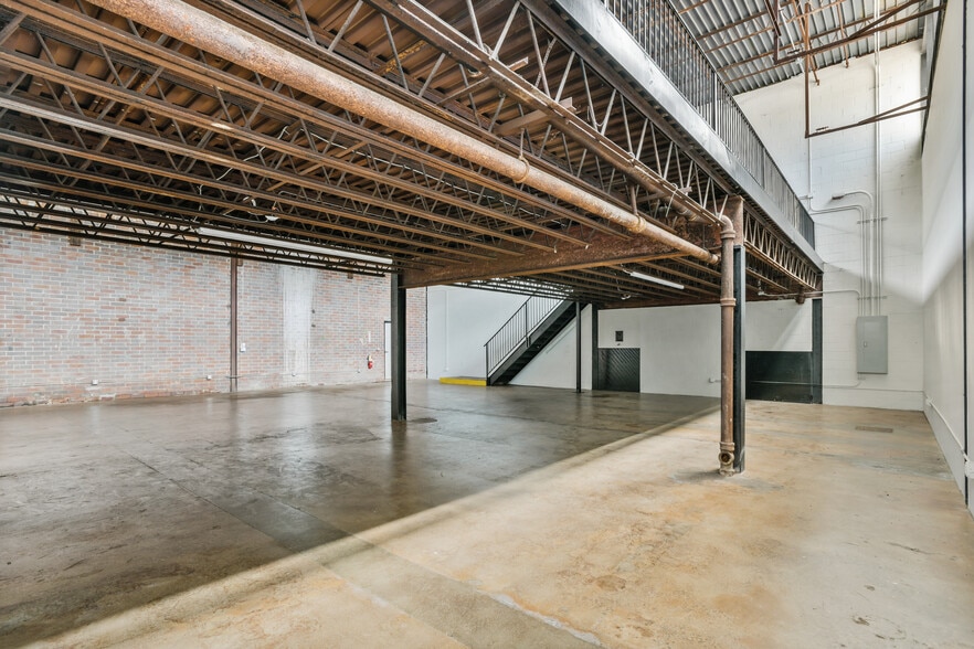More Photos Of 1429 Fairmont Ave NW, Atlanta Office For Lease