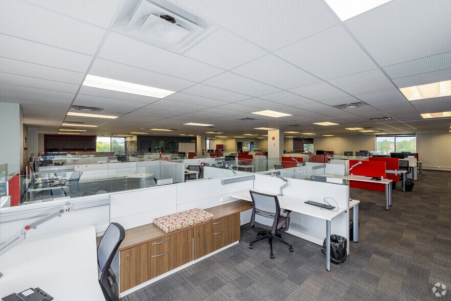 More Photos Of 11960 Westline Industrial Dr, Saint Louis Office For Sale