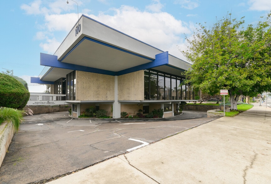More Photos Of 140 N Escondido Blvd, Escondido Office For Sale