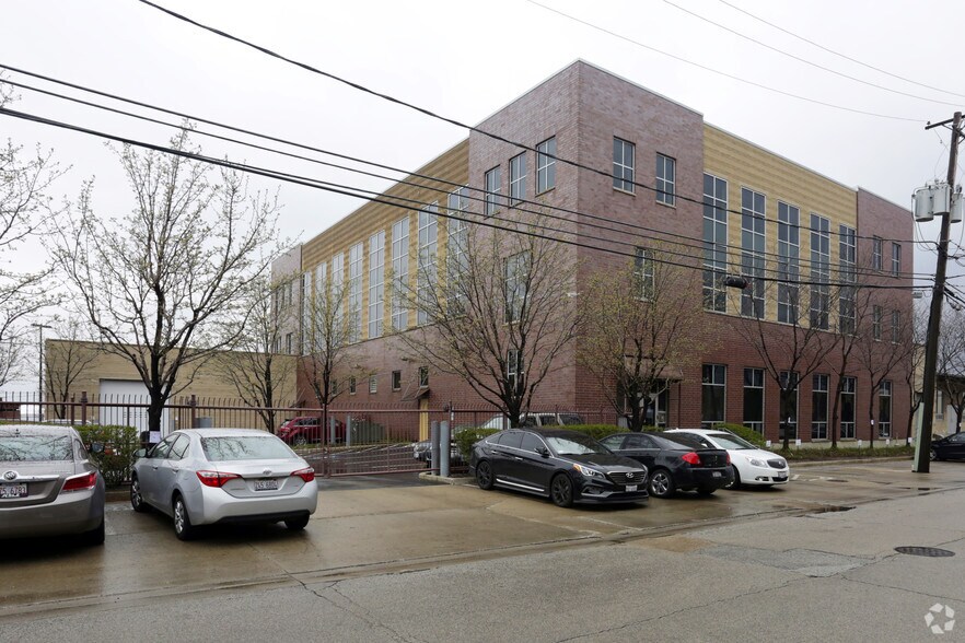 Primary Photo Of 1010 N Hooker St, Chicago Light Manufacturing For Lease