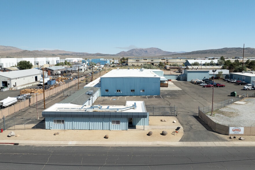 More Photos Of 5601 Echo Ave, Reno Warehouse For Lease