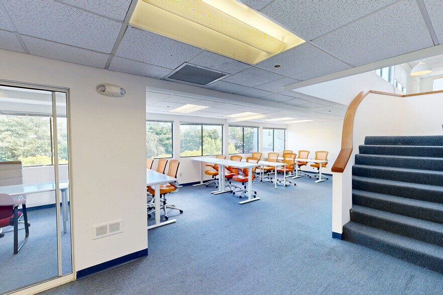 More Photos Of 80-96 Sherman St, Cambridge Loft Creative Space For Lease