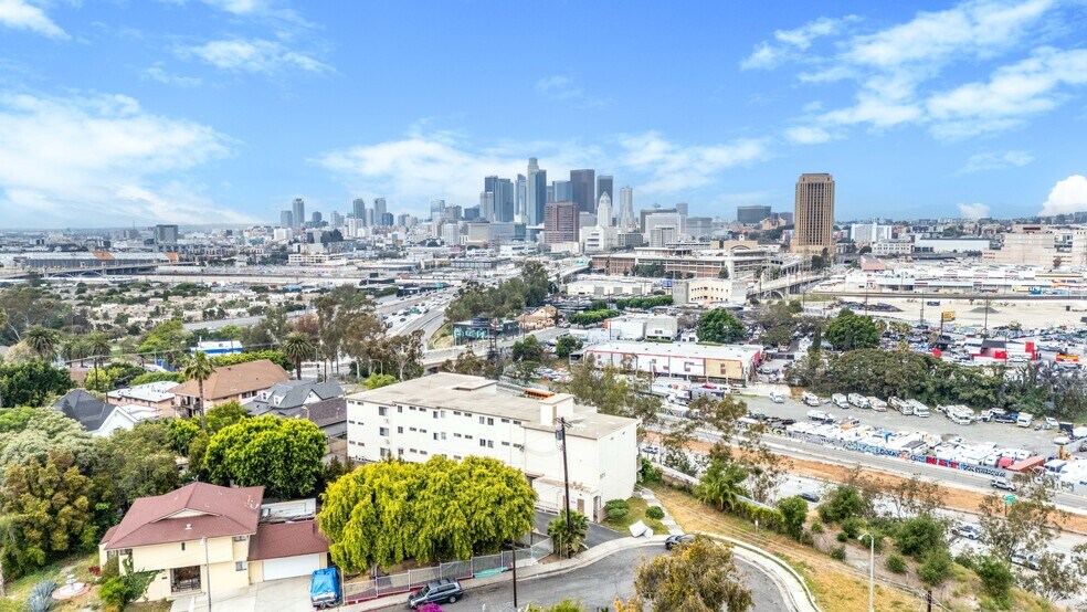 More Photos Of 571 Fairview Ave, Los Angeles Apartments For Sale