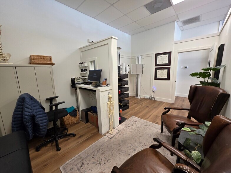 More Photos Of 61 Riverwalk Blvd, Ridgeland Storefront Retail Office For Lease