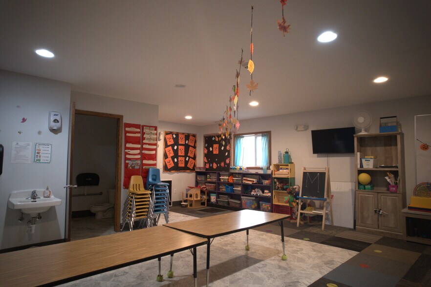 More Photos Of 109 E Railroad St, Silver Lake Daycare Center For Sale