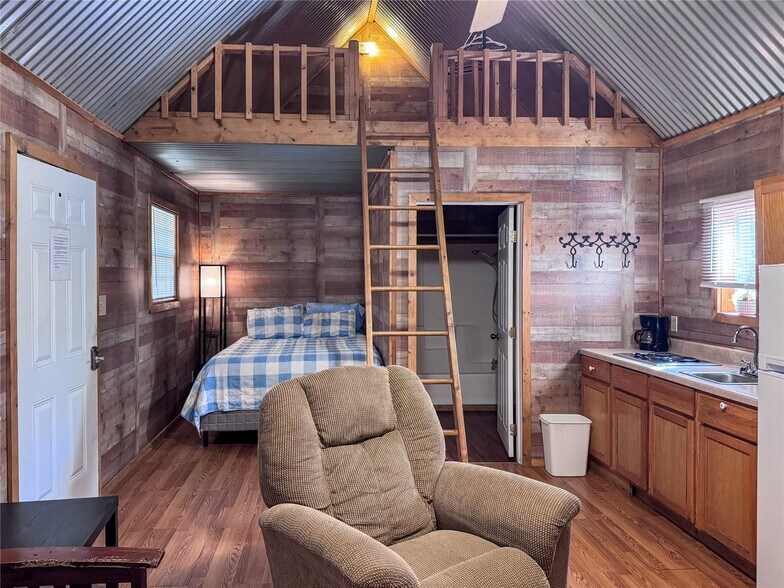 More Photos Of 2131 Sioux Dr, Sulphur Multifamily For Sale