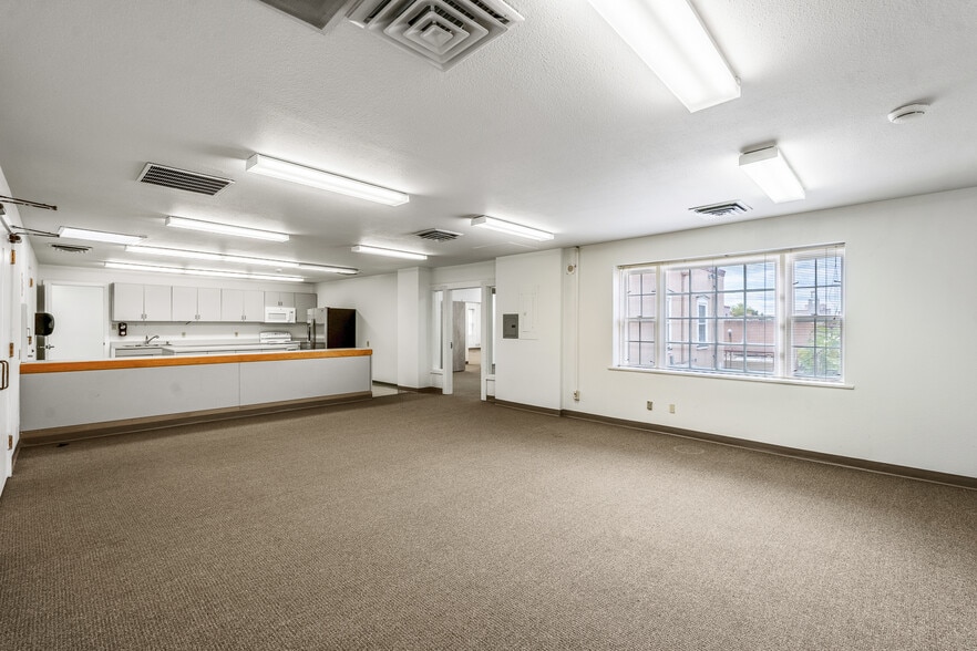 More Photos Of 142 W Palace Ave, Santa Fe Office Residential For Sale