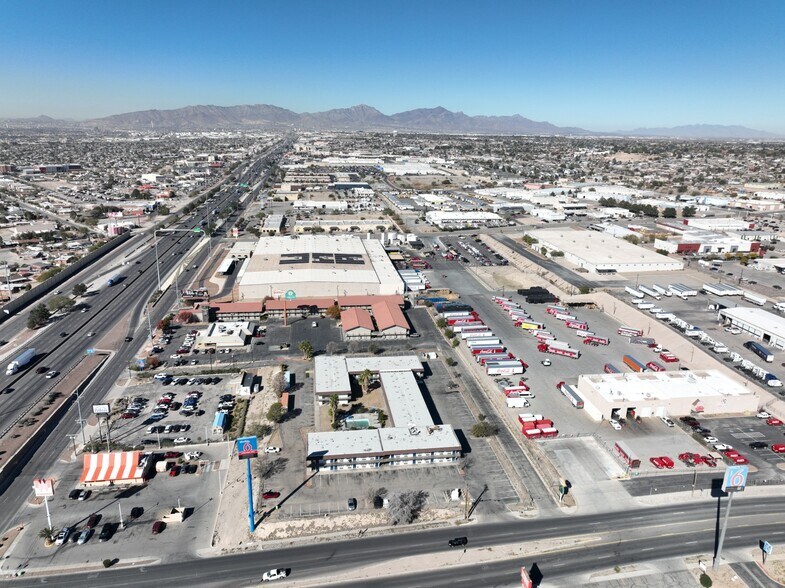 More Photos Of 11049 W Gateway Blvd, El Paso Hotel For Sale