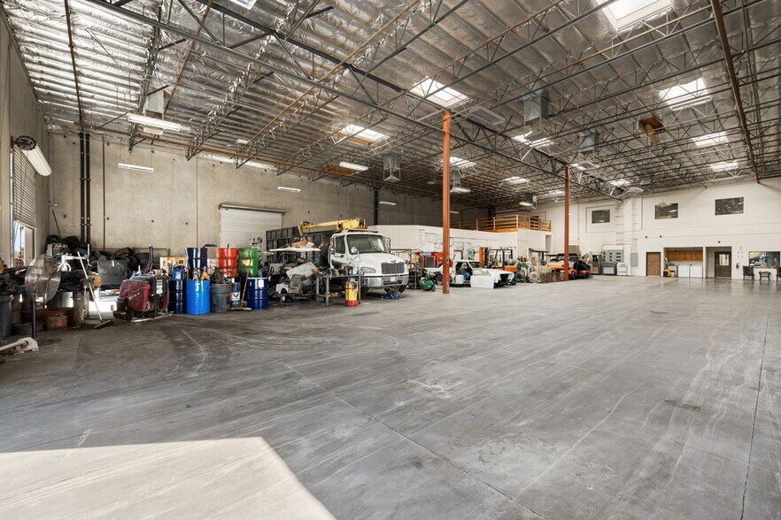 More Photos Of 72203 Adelaid St, Thousand Palms Industrial For Sale