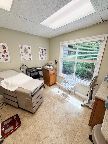 More Photos Of 356 US-202 Rt, Somers Town Office For Lease