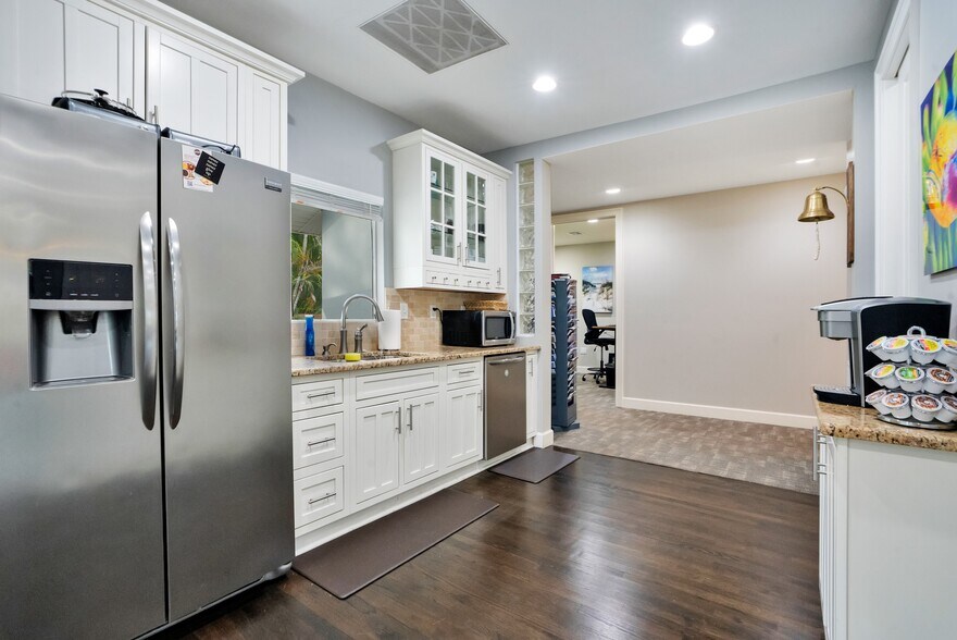 More Photos Of 1017 E South St, Orlando Office Residential For Sale