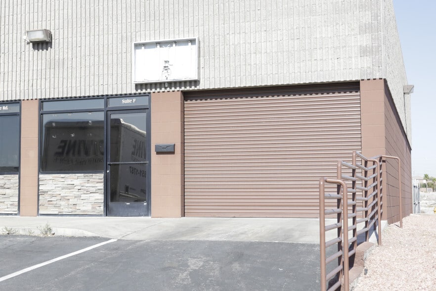 More Photos Of 671 Middlegate Rd, Henderson Warehouse For Lease