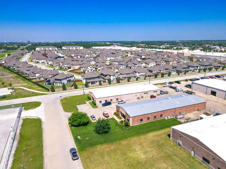 More Photos Of 2809 Capital St, Wylie Light Distribution For Sale