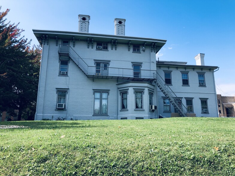 More Photos Of 401-411 W Walnut St, Allentown Office For Lease